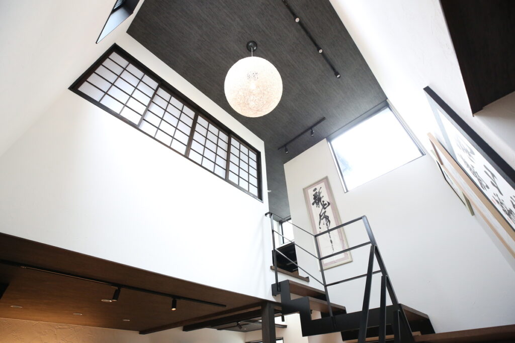 実際の注文住宅のリビング照明