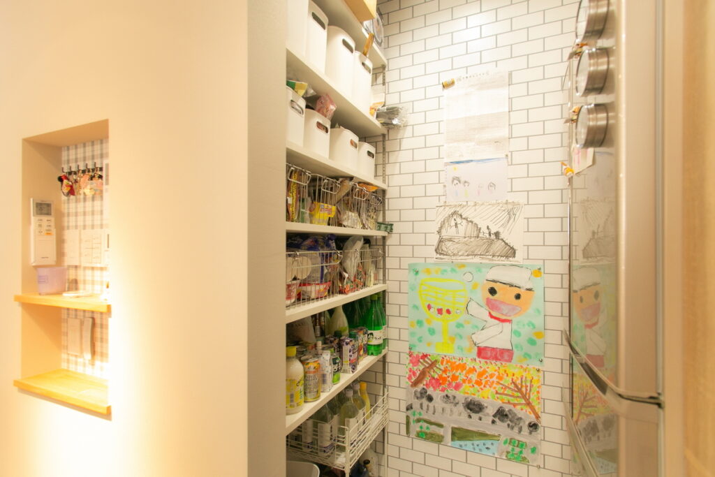 実際の住まいでの収納や生活の様子